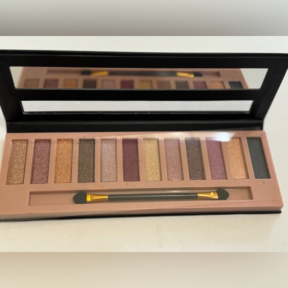 naked cosmetics Other - 🆕 Naked 12 pallet eyeshadow